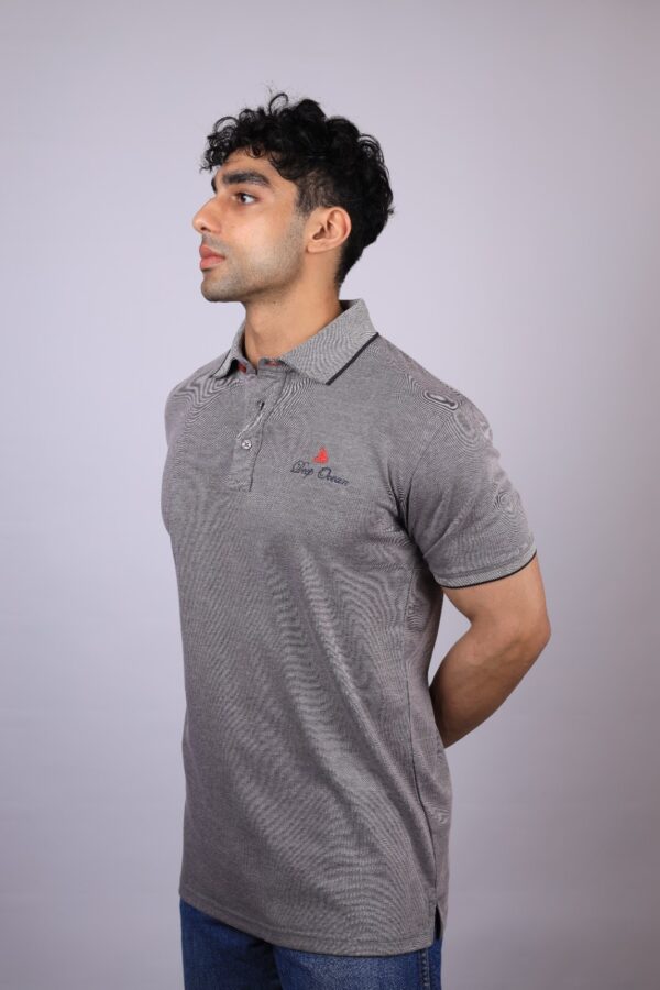 POLO T-SHIRT  HALF SLEEVES LOGO DO CONTAST EMB GREY BLACK - Image 2